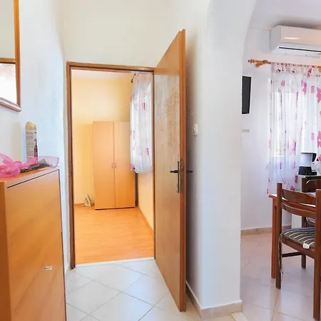 By The Sea Slatine, Ciovo - 4871 Apartman *