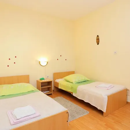 By The Sea Slatine, Ciovo - 4871 * トロギール